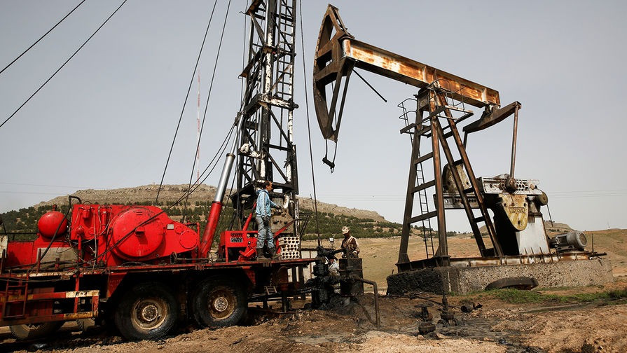 Brent растёт на фоне рисков поставок перед санкциями США