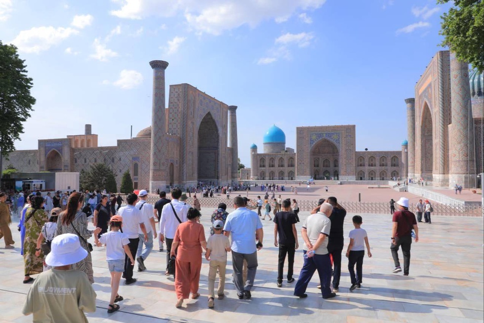 Узбекистан признан «Направлением года по культурному туризму» на международной премии «Voyage Awards 2025»