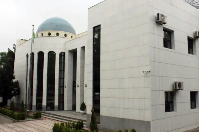 Посольство Узбекистана в Ашхабаде поможет согражданам при выезде из Ирана транзитом через Туркменистан