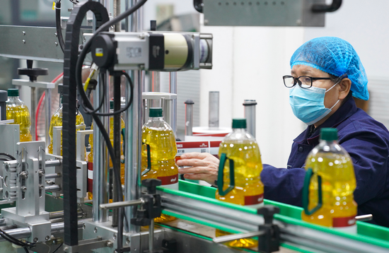 Карамай: предприятие «Hongguoshi» наращивает производство и расширяет рынок