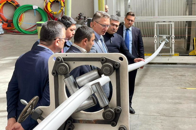Узбекистан изучает австрийские технологии производства композитных труб