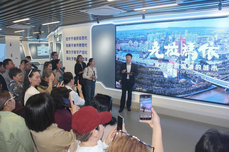 В Карамае прошёл международный IT-тренинг «Дерево ШОС»